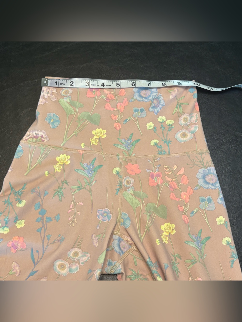 Fabletics PureLux High-Waist Active Leggings - Pastel Flower Print soft &cozy - Picture 4 of 8